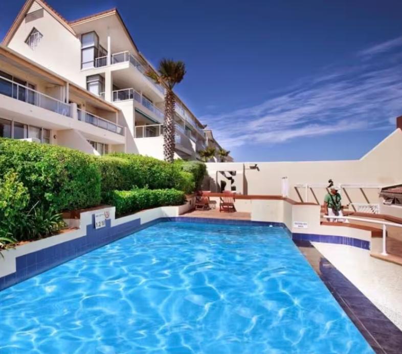 To Let 2 Bedroom Property for Rent in Dolphin Beach Western Cape